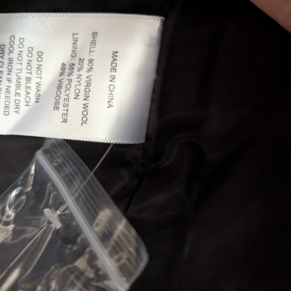 Quince Italian Wool Classic Single-Breasted Coat - Picture 13 of 16